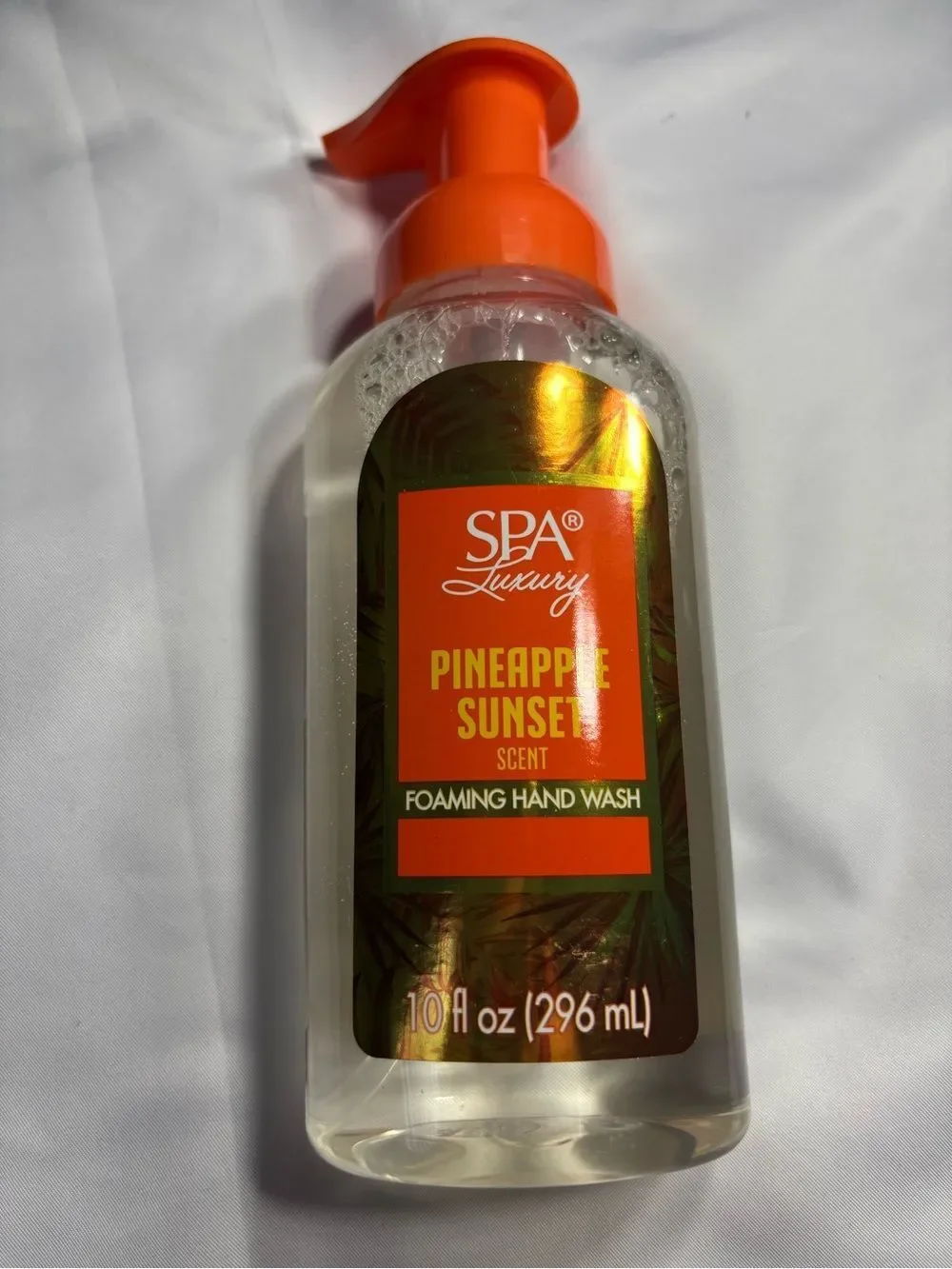 New 4 Pineapple Sunset Body Care Set - Orange